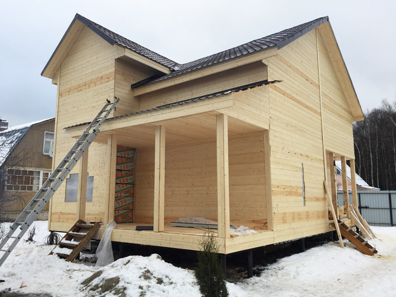 Строительство дома в зимнее время